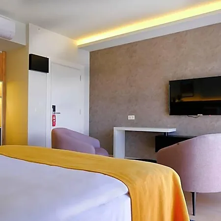 Hotel Dugi 3*