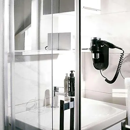 Hotel Dugi 3*