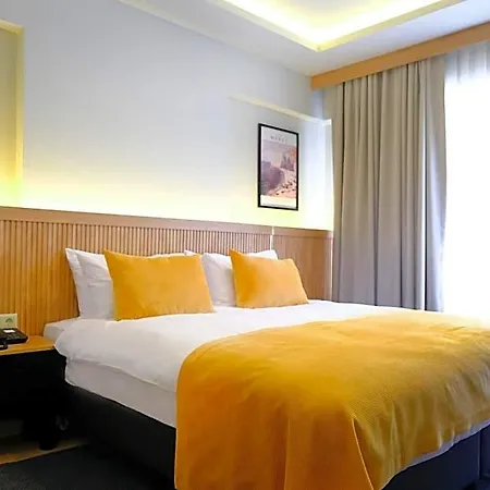 Dugi Hotel