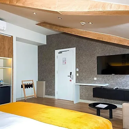 Dugi Hotel 3*